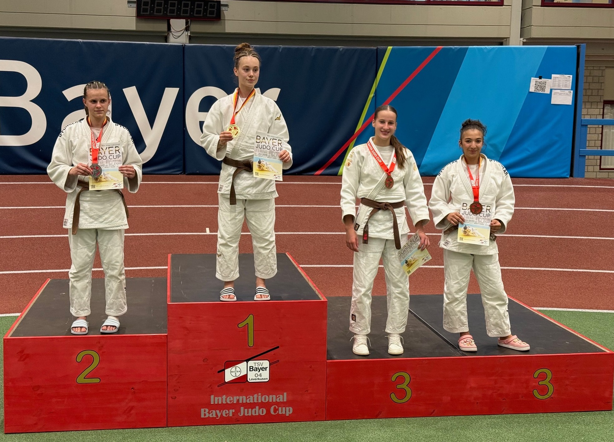 Mehr über den Artikel erfahren Bronze in Leverkusen!